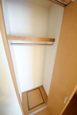 ジェネシスAの物件内観写真